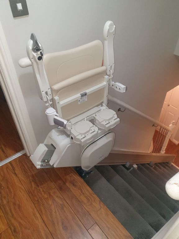 Handicare 1100 Slide Track